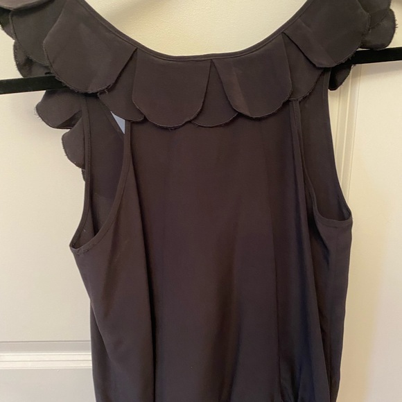 Wilfred Aritzia silk top XXS. - Picture 2 of 3